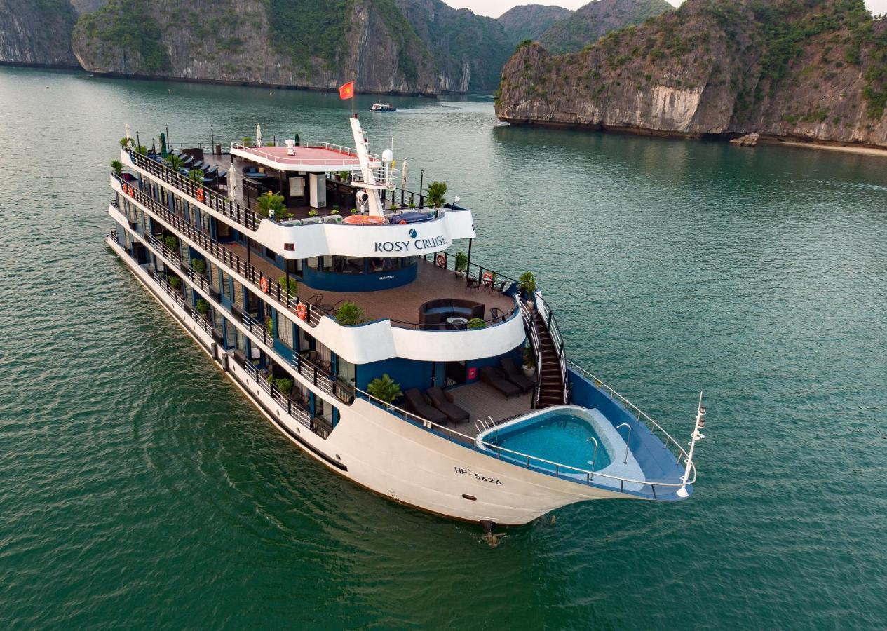  Rosy Cruises
